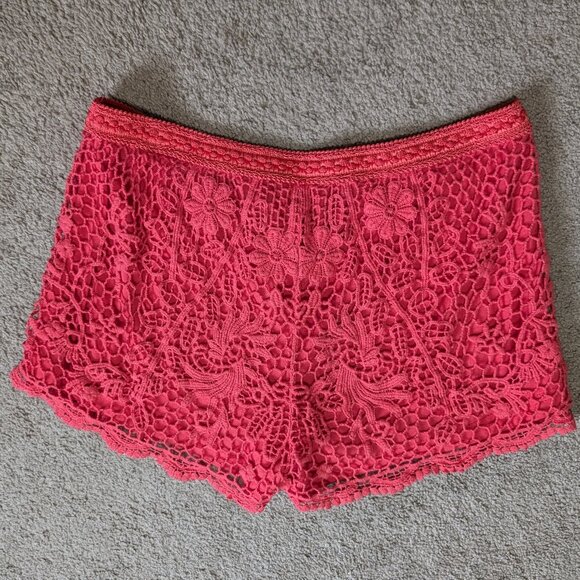 Coral crochet shorts - Picture 2 of 4